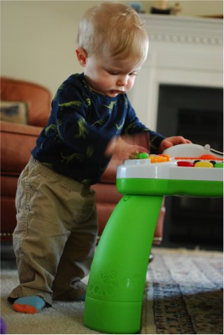 baby standing toy table
